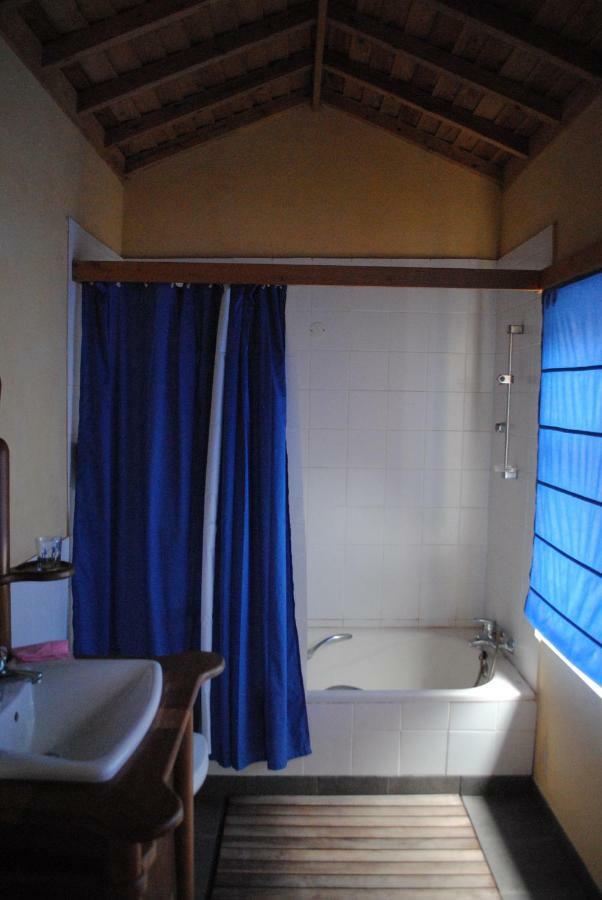 Aldeia Do Sanguinho Hotel Faial da Terra Eksteriør billede